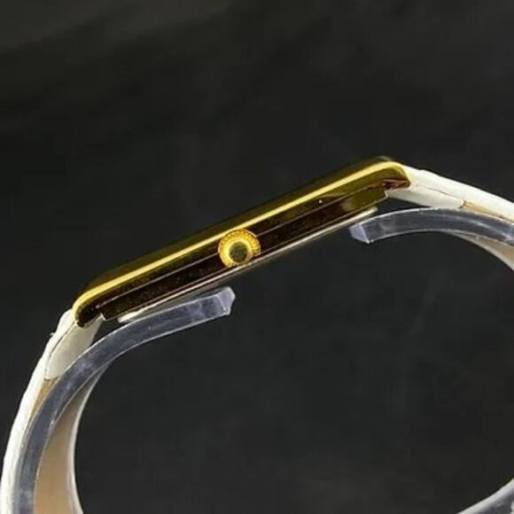 Vintage Style Seiko Quartz Mens Gold Watch & White  accents W/ Leather Strap - Picture 7 of 8